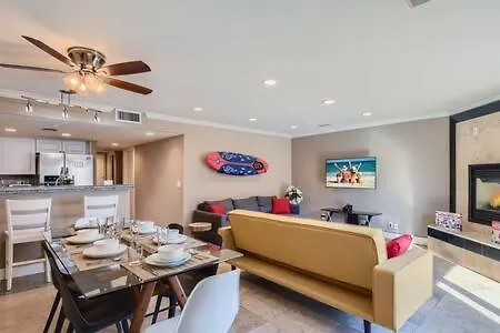 Awesome 3Br 2Bth 1 Block To Beach C2 location